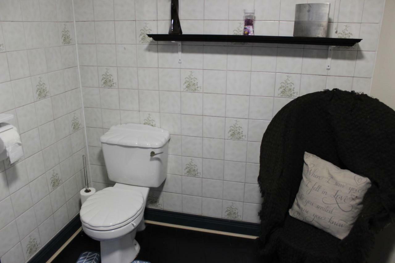Donegal Lodgings - Apt 1 Daire Donegal Town Dış mekan fotoğraf